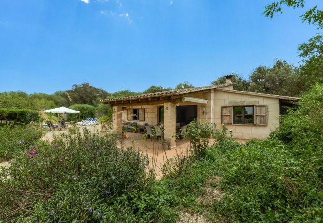 Landhaus in Petra - Villa Bonany Landhaus in Petra - Villa Bonany